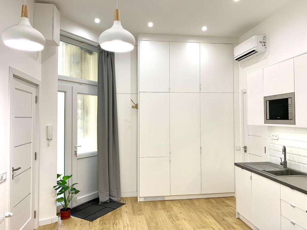Colton Budapest Paulay Apartments Exterior photo
